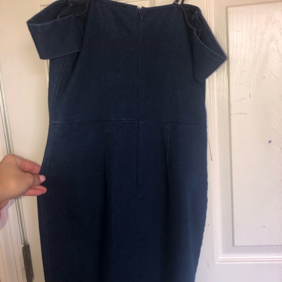 Lac Bleu Off the Shoulder Denim Minidress - Picture 3 of 11